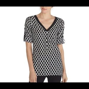 White House Black Market Long Sleeve high / low